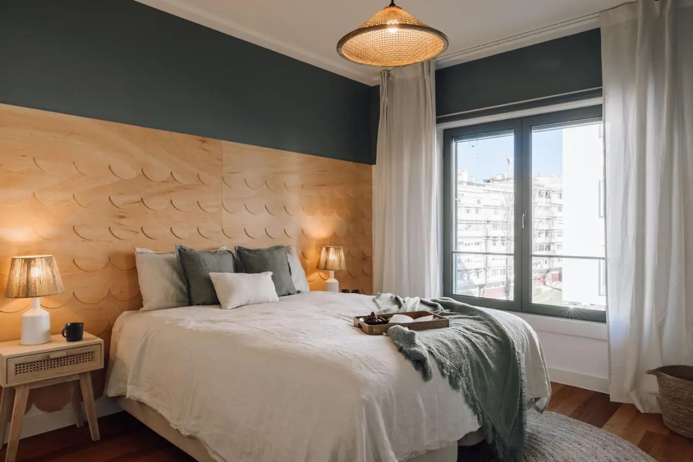 Galera - 2 Bedrooms, Pool And Gym In Lapa Lisboa
